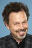photo Curtis Armstrong (suara)